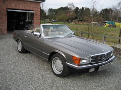 Mercedes-Benz SL280