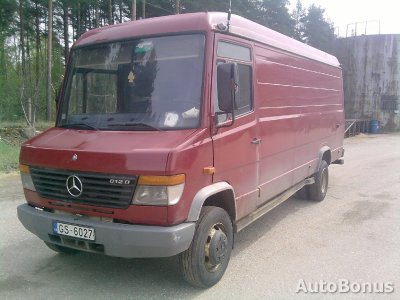 Mercedes-Benz Vario 812D