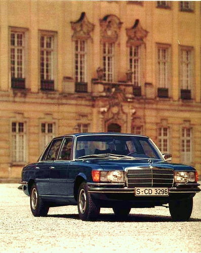 Mercedes-Benz W116 limo