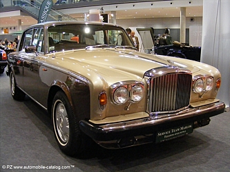Mercedes-Benz W116 limo