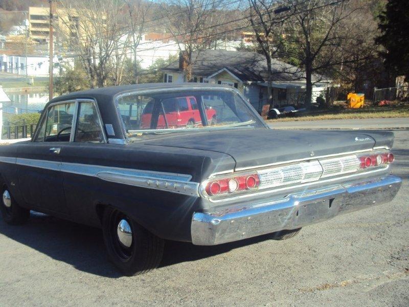 Mercury Comet 404 2dr