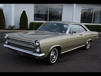 Mercury Comet Caliente 2dr HT