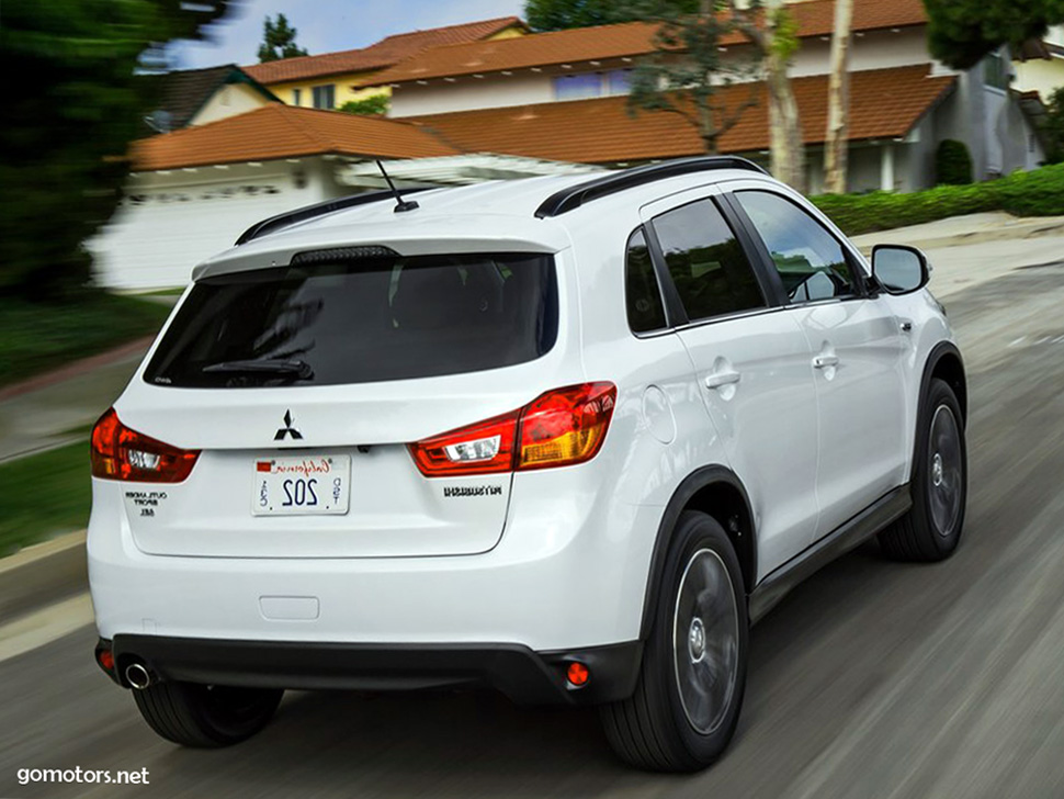 Mitsubishi Outlander Sport - 2016