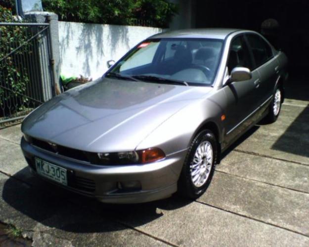 Mitsubishi Galant Saloon