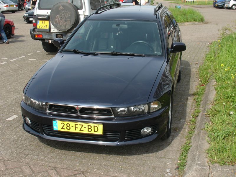 Mitsubishi Galant V6-24