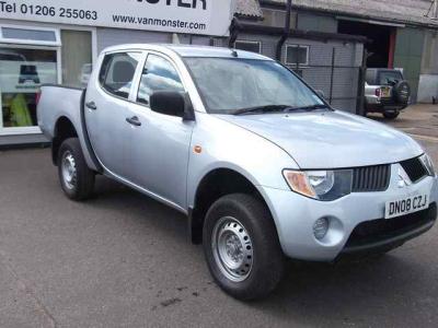 Mitsubishi L200 25D Crew Cab 4WD