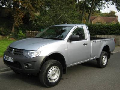 Mitsubishi L200 4WD 25 Diesel