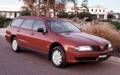 Mitsubishi Magna Executive