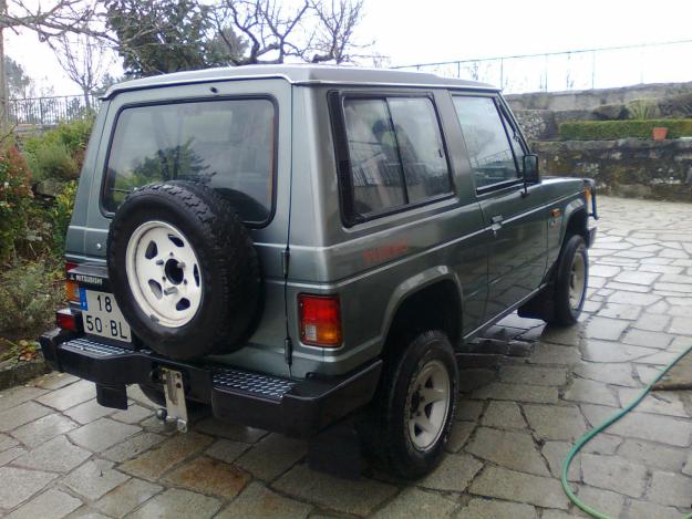 Mitsubishi Pajero 2500 Turbo