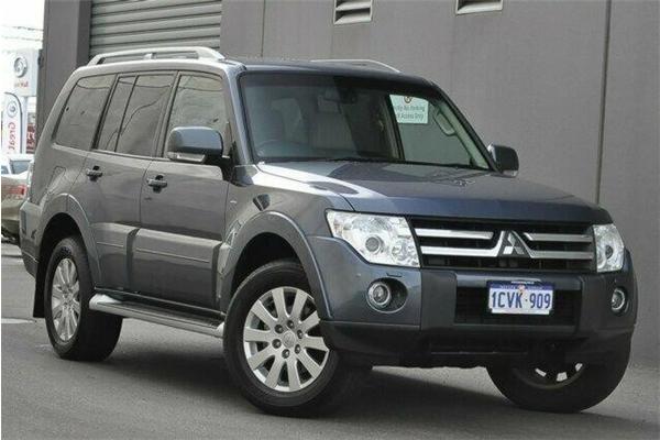 Mitsubishi Pajero Exceed 2500 Turbo Wagon