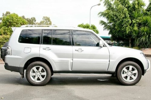 Mitsubishi Pajero VR-X 38 V6