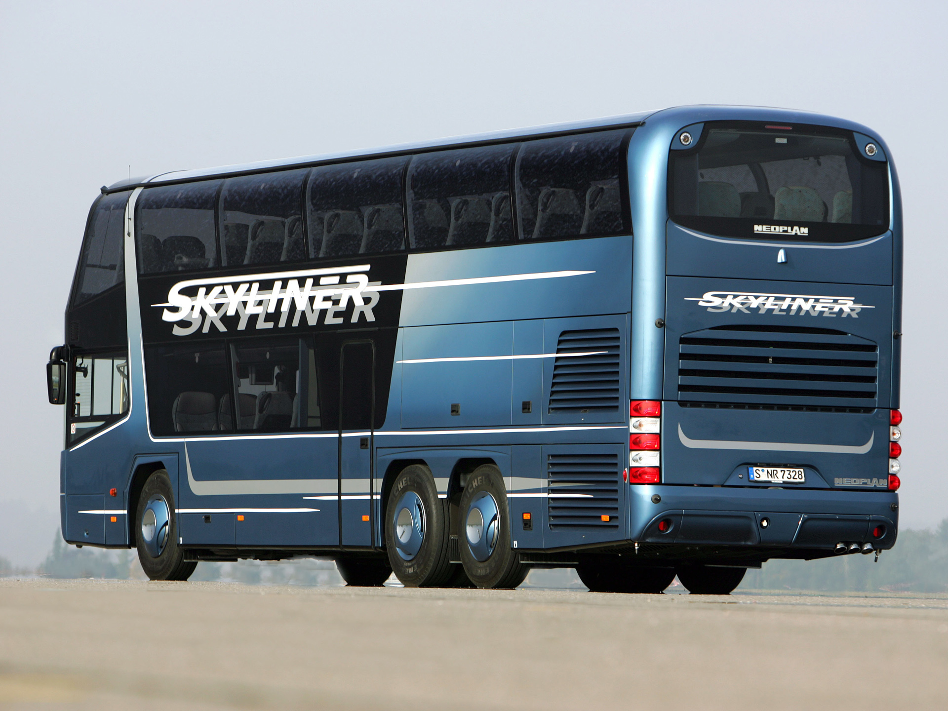 NEOPLAN Skyliner