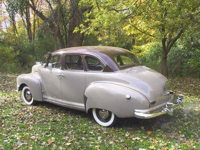 Nash 600 4-door sedan