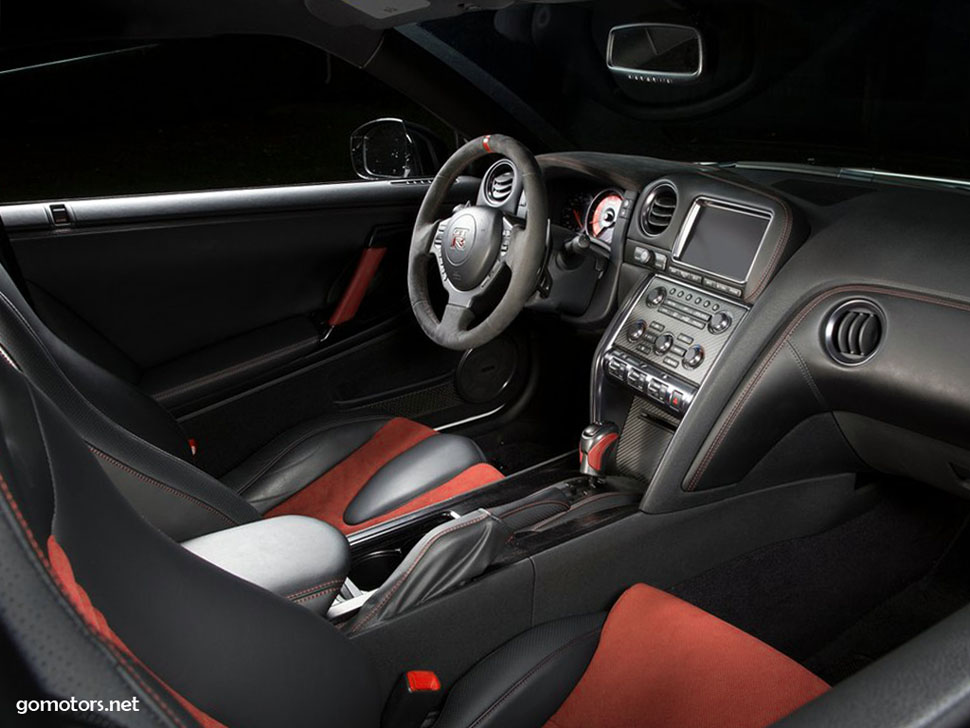 Nissan GT-R Nismo - 2015