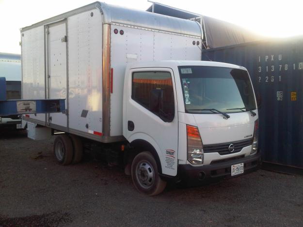 Nissan Cabstar 350