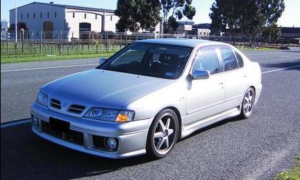 Nissan Primera Camino