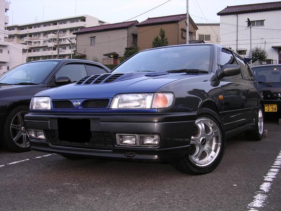 Nissan Pulsar X1R