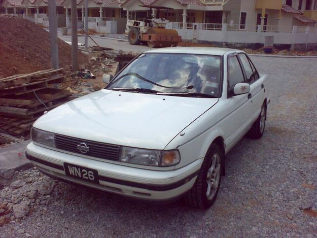 Nissan Sentra B13