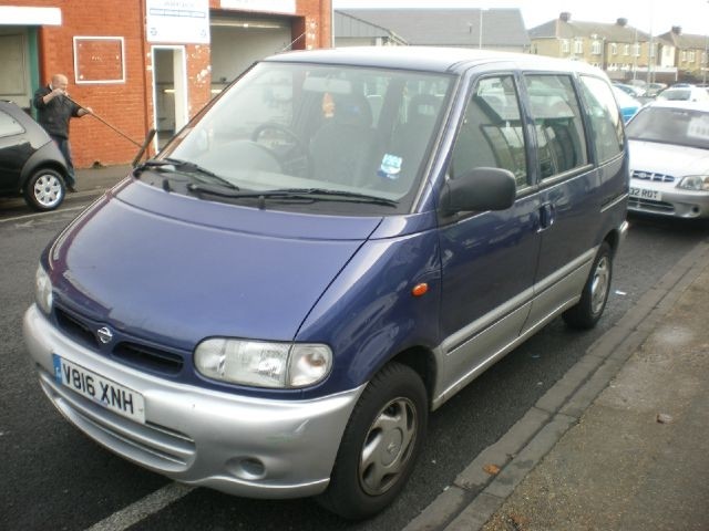 Nissan Serena FX Limited