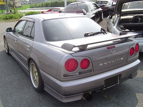 Nissan Skyline 25GT-t