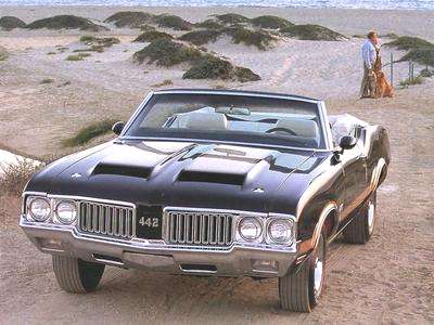 Oldsmobile 4-4-2 W-30