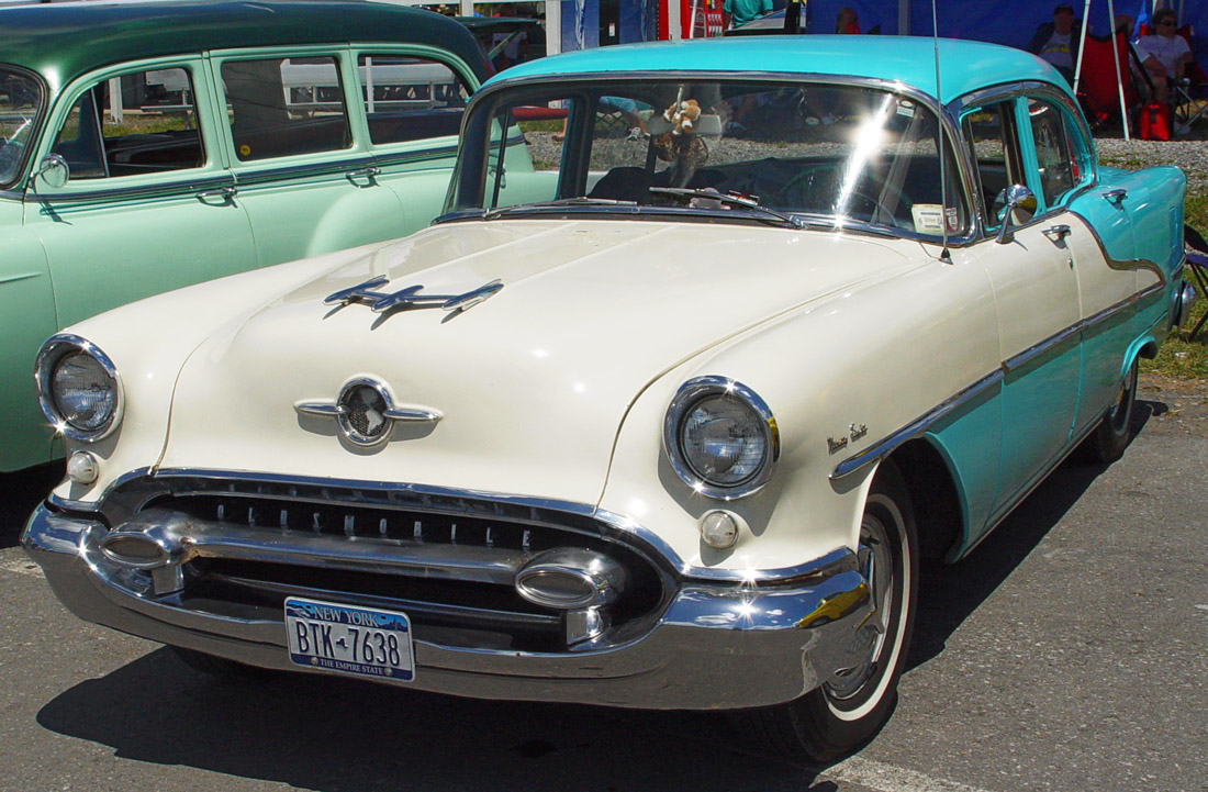 Oldsmobile 98