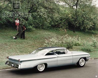 Oldsmobile 98 Holiday