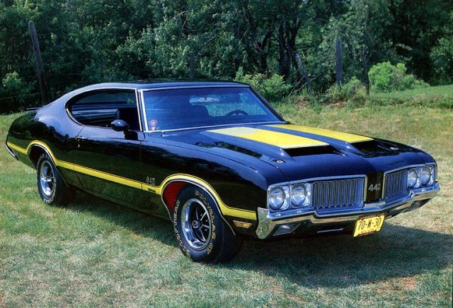 Oldsmobile Cutlass 442 W-30