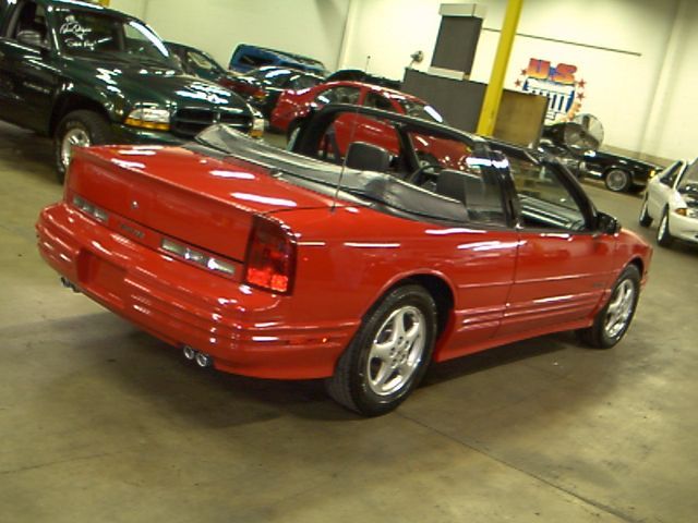 Oldsmobile Cutlass Supreme Convertible