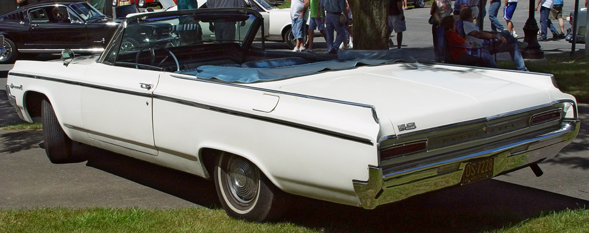 Oldsmobile Dynamic 88 convertible