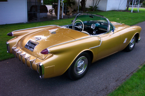 Oldsmobile F-88 concept