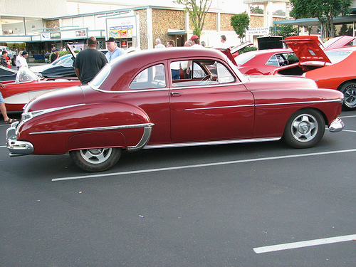 Oldsmobile Rocket 88 2 Door Hardtop