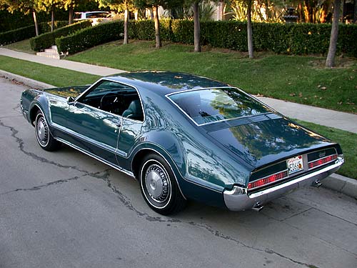 Oldsmobile Toronado