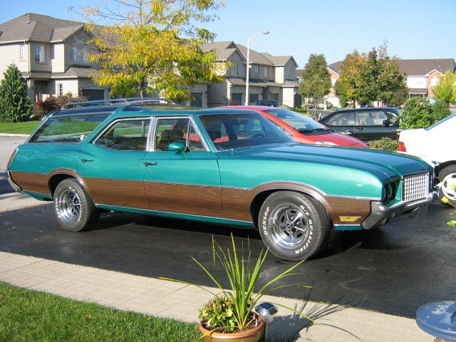 Oldsmobile Vista Cruiser