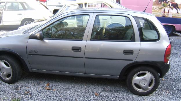 Opel Corsa 12 Swing