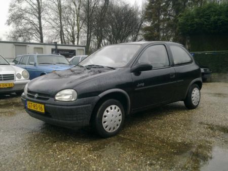 Opel Corsa 14i Swing