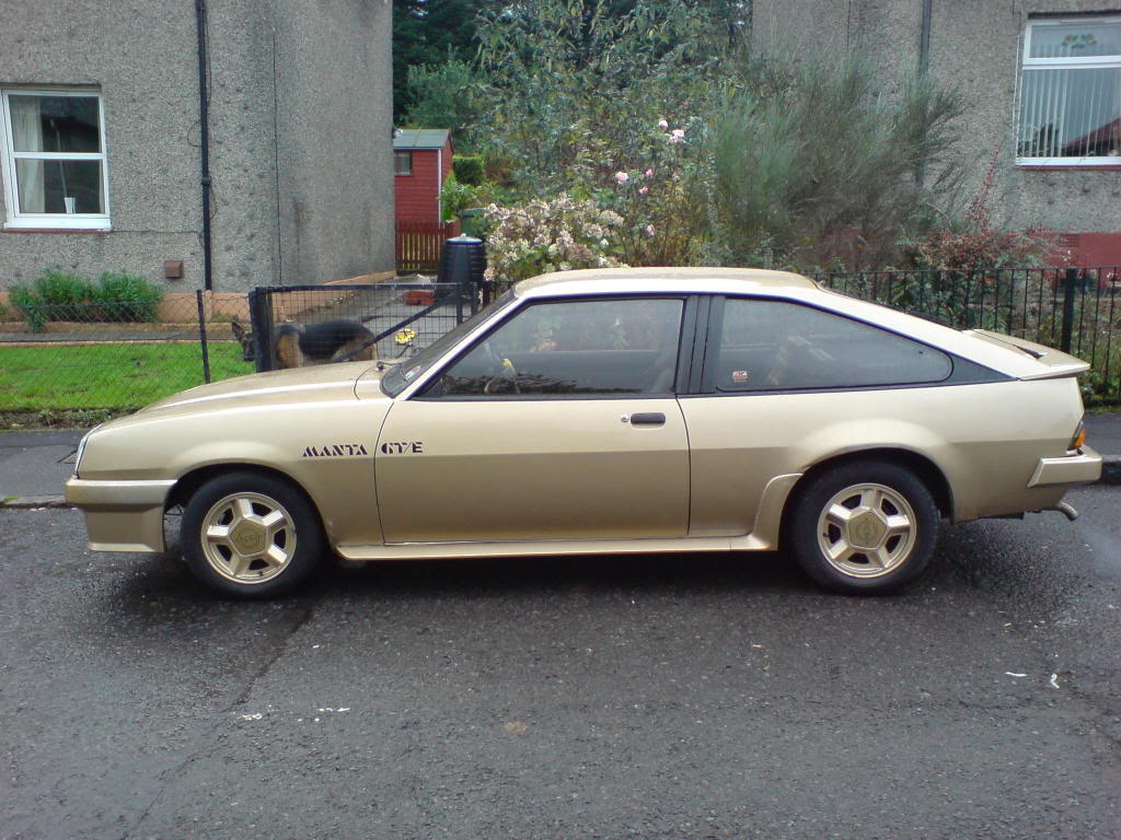 Opel Manta GSI Hatchback