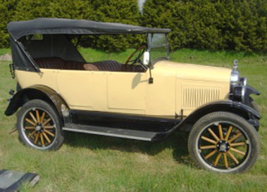 Overland Model 91 tourer