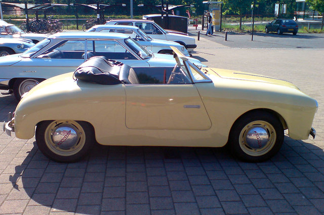 Panhard Dyna 130 X 87