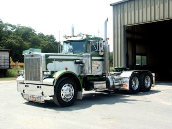 Peterbilt 352