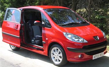 Peugeot 1007