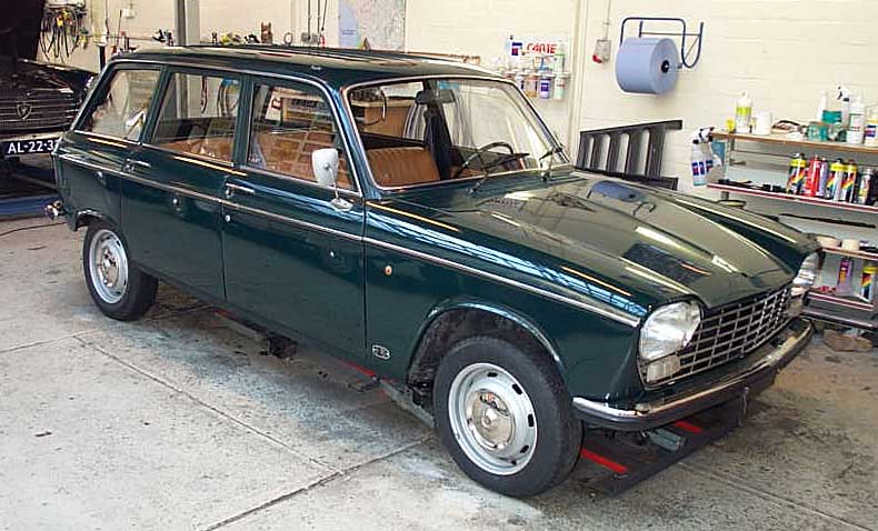 Peugeot 204 Coup