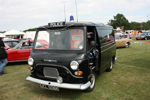 Peugeot J4 van