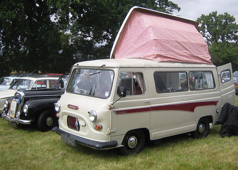 Peugeot J4 van