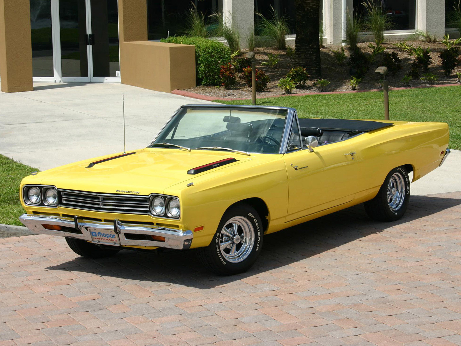 Plymouth Road Runner Convertible