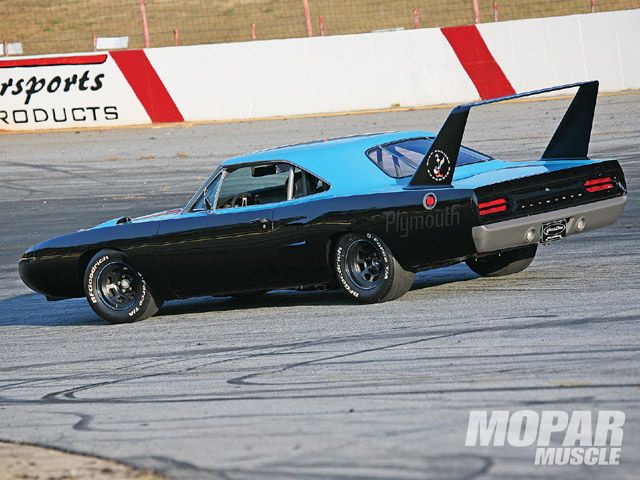 Plymouth Road Runner Superbird