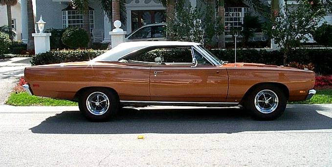 Plymouth Roadrunner