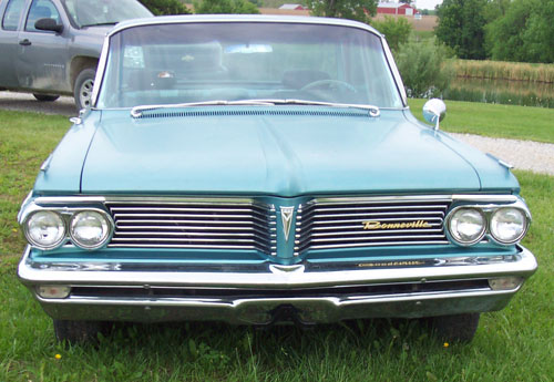 Pontiac Bonneville 4dr HT