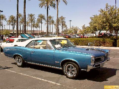 Pontiac GTO 2dr HT