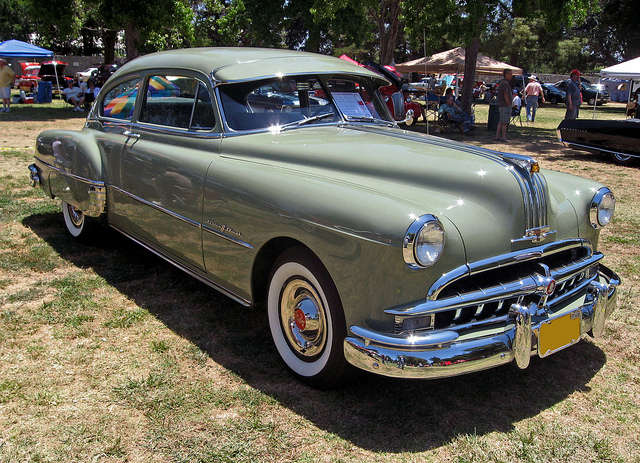 Pontiac Streamliner Eight coupe